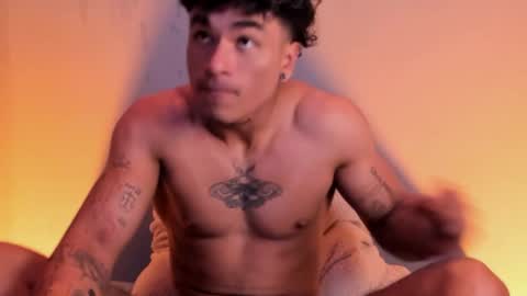 Thomas 3  JUST STAY AND BE MY LAST LOVE online show from 01/02/25, 04:46