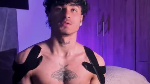 Thomas 3  JUST STAY AND BE MY LAST LOVE online show from 09/11/25, 04:12