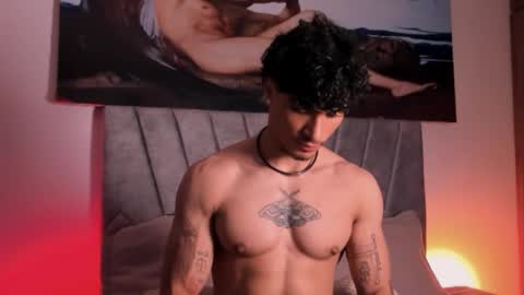 Thomas 3  JUST STAY AND BE MY LAST LOVE online show from 01/15/26, 04:28