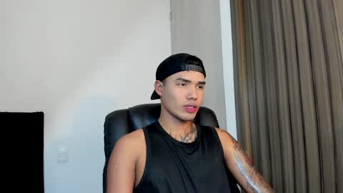 Thomas online show from 02/03/25, 05:40