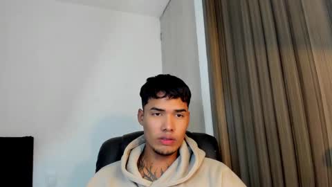 Thomas online show from 02/12/25, 08:16