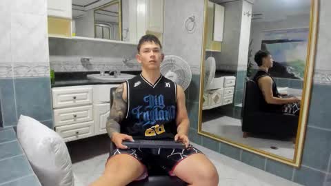 Thomas online show from 09/12/25, 12:05