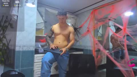 Thomas online show from 10/10/25, 11:42