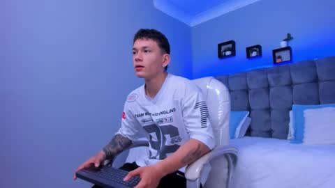 Thomas online show from 11/26/25, 12:39