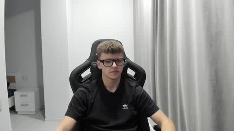 Tomas online show from 01/15/25, 11:08