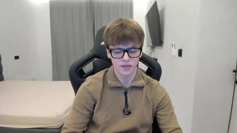 Tomas online show from 04/28/26, 03:39