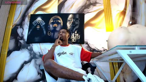 Thomas online show from 04/12/26, 03:00