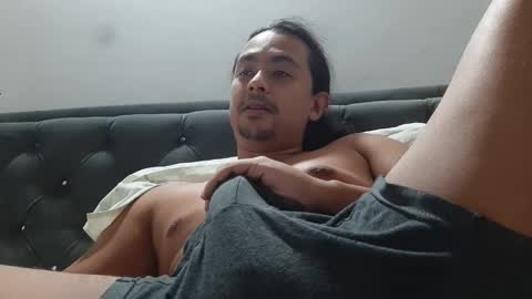 Thomas online show from 12/03/25, 04:20