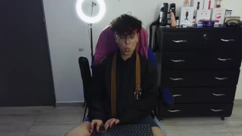 VALERIA online show from 02/22/25, 03:56