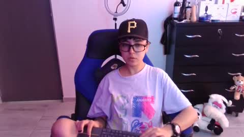 VALERIA online show from 11/11/25, 07:25