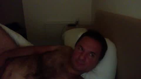 Tom online show from 09/28/25, 09:53