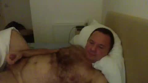 Tom online show from 10/14/25, 10:21