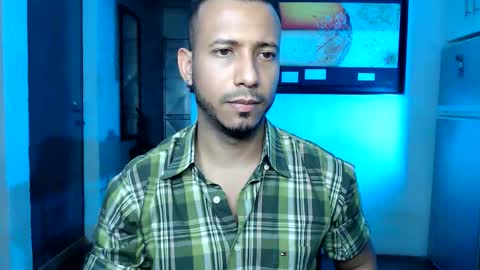 Thom online show from 12/04/25, 04:22