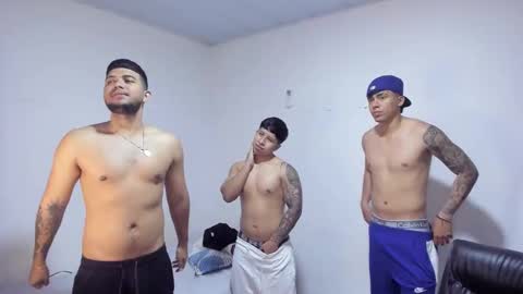 thomson_hot01 online show from 09/27/25, 05:23