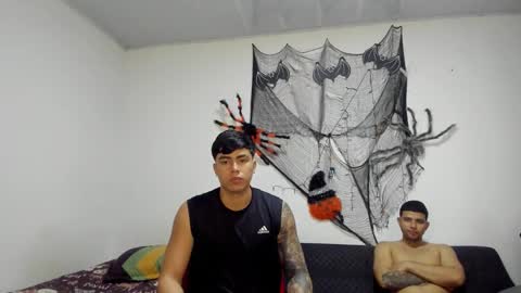 thomson_hot01 online show from 10/26/25, 05:13