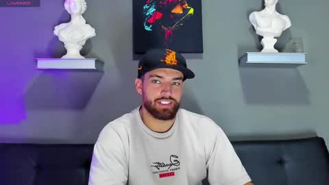 thor_evans online show from 10/02/25, 12:06