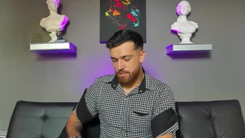 thor_evans online show from 11/18/25, 09:19