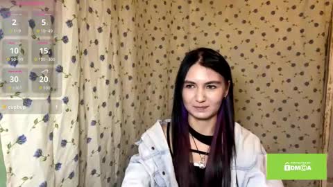 Lola  3 a gift for every fan club member online show from 02/11/26, 09:09