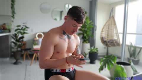 Sebastian online show from 02/24/25, 07:30