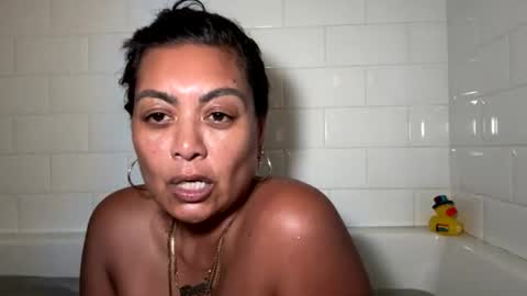 Snapshot of thottygodmother chatting on 06/12/26, 02:54 ThottyGodmother online show from 06/12/26, 02:54