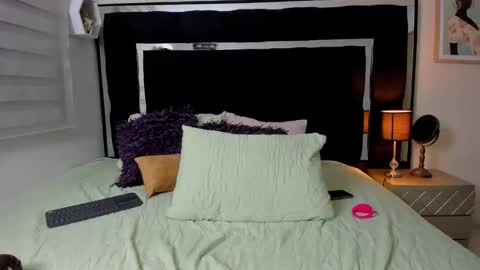 thriana online show from 05/15/26, 11:34
