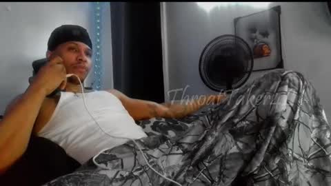 ThroatTaker4l  online show from 04/16/26, 09:39