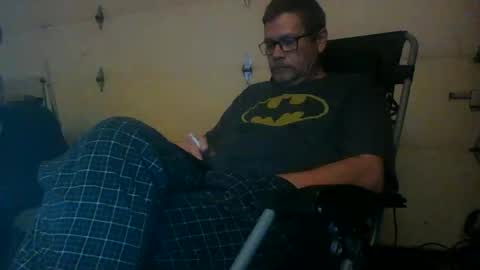 Throbber online show from 11/19/25, 12:27