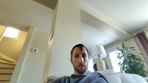 throwawayafteruse20202 online show from 12/04/25, 05:21