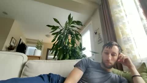 throwawayafteruse20202 online show from 12/19/25, 06:48