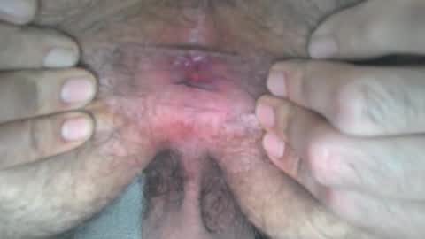 Snapshot of throwawayyourgun chatting on 12/10/24, 04:49 Luka online show from 12/10/24, 04:49