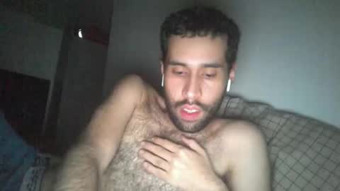 Snapshot of throwawayyourgun chatting on 12/28/24, 02:33 Luka online show from 12/28/24, 02:33