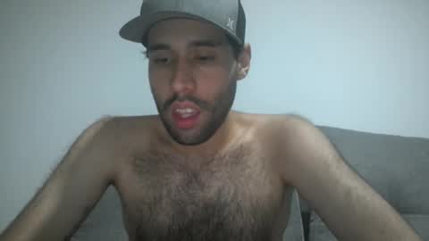 Snapshot of throwawayyourgun chatting on 01/21/25, 09:15 Luka online show from 01/21/25, 09:15