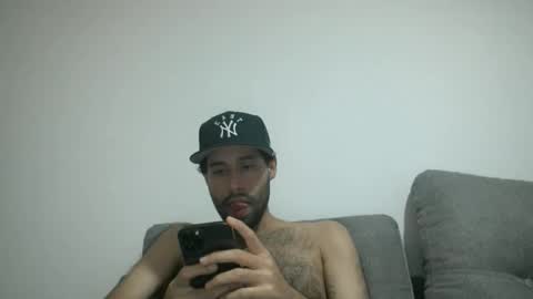 Snapshot of throwawayyourgun chatting on 01/23/25, 06:14 Luka online show from 01/23/25, 06:14