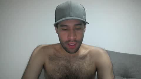 Snapshot of throwawayyourgun chatting on 01/27/25, 03:28 Luka online show from 01/27/25, 03:28