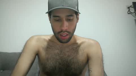 Snapshot of throwawayyourgun chatting on 01/30/25, 03:08 Luka online show from 01/30/25, 03:08