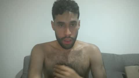 Snapshot of throwawayyourgun chatting on 03/02/25, 07:34 Luka online show from 03/02/25, 07:34