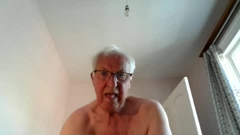 Snapshot of thruster99 chatting on 07/02/26, 08:42 thruster99 online show from 07/02/26, 08:42