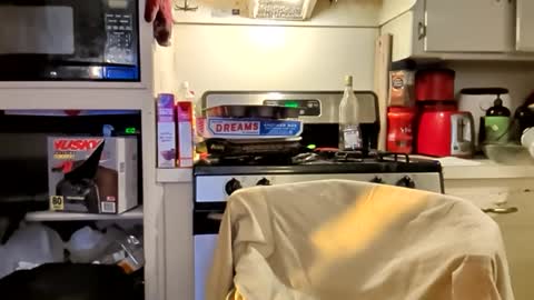 thunder8u42 online show from 10/06/25, 04:43