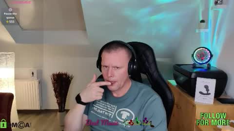        Follow me Sgame por favor  online show from 01/25/25, 06:46