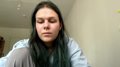 Snapshot of thunderclapf chatting on 08/09/26, 03:28 thunderclapf online show from 08/09/26, 03:28