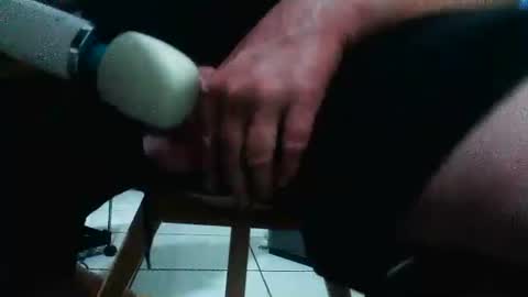 Snapshot of thundercock1313 chatting on 01/08/26, 01:08 thundercock1313 online show from 01/08/26, 01:08