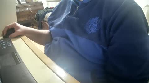 Snapshot of thunderflash73 chatting on 02/19/25, 07:38 Little Wolf online show from 02/19/25, 07:38