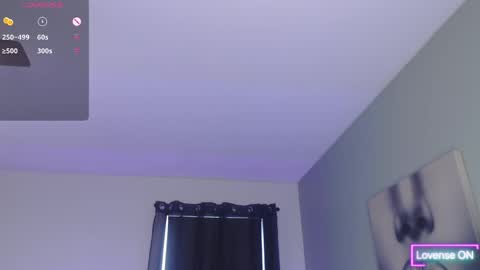 Snapshot of tiabellaxxx chatting on 05/03/26, 08:37 Tia Bella online show from 05/03/26, 08:37