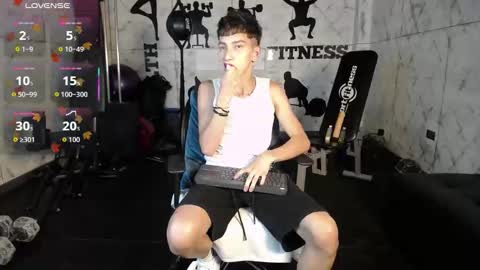 Tiam Muller online show from 11/10/25, 03:49