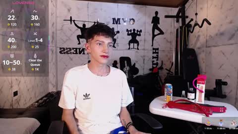 Tiam Muller online show from 12/14/25, 04:07