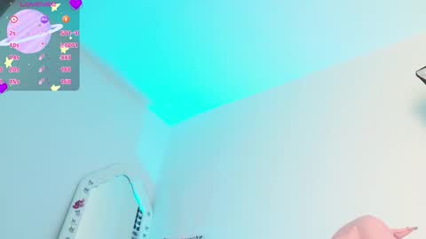 Tiana Le online show from 11/14/25, 02:43