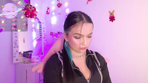 Tiana Le online show from 12/03/25, 11:47