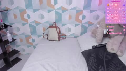 tianapiket online show from 01/16/25, 02:30