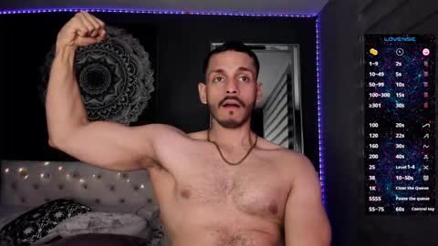 Tian Zilac online show from 10/16/25, 10:11