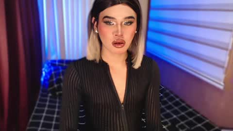 Sam online show from 11/10/25, 07:24